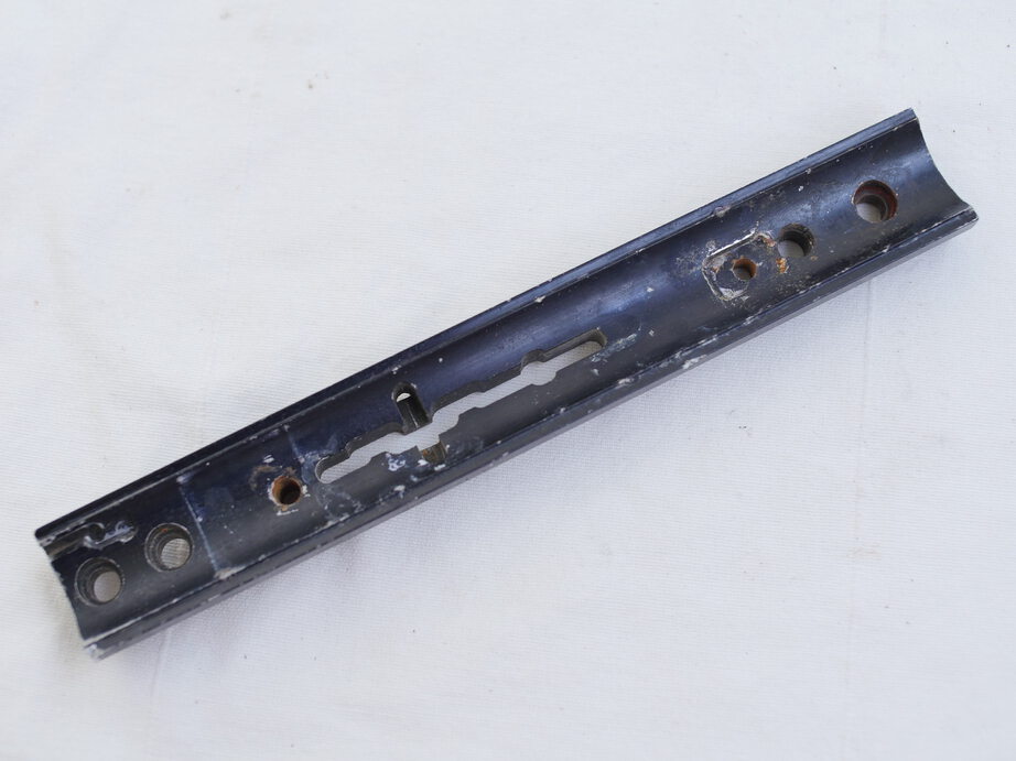 Classic automag rail, used shape, with wear, see photos, Has small chips on sides and back of rail.