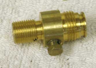 Co2 tank valve, looks new, bicycle valve (shreader valve), brass