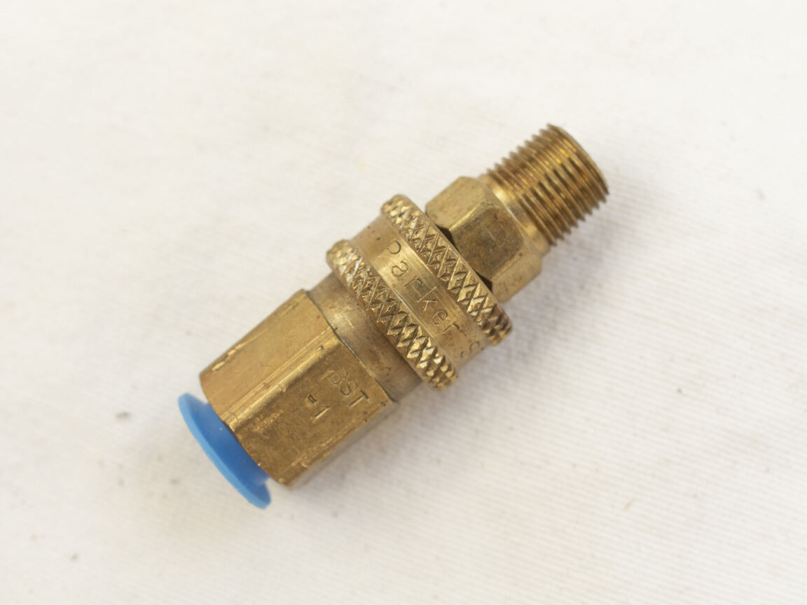 Parker brass on off quick disconnect, used