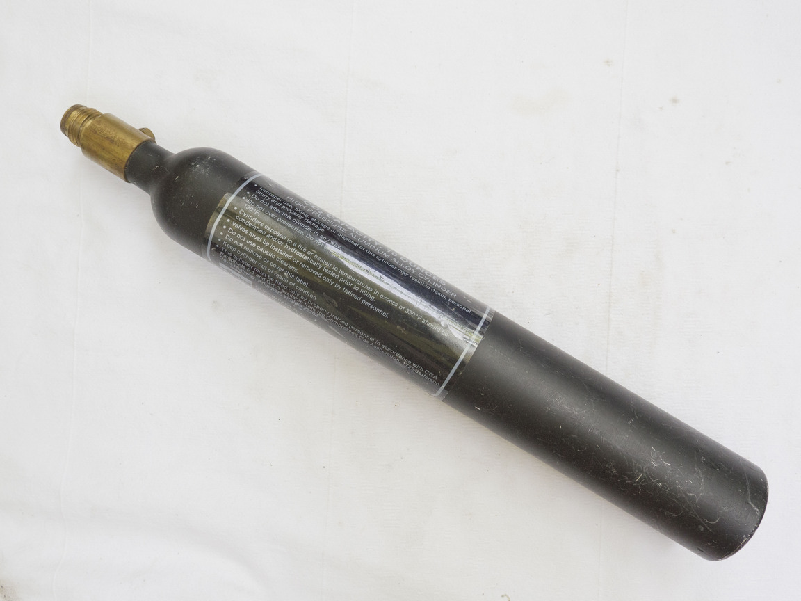 Untested 10oz tank, DOT-E, black ano, dated 1-92, likely needs rebuild