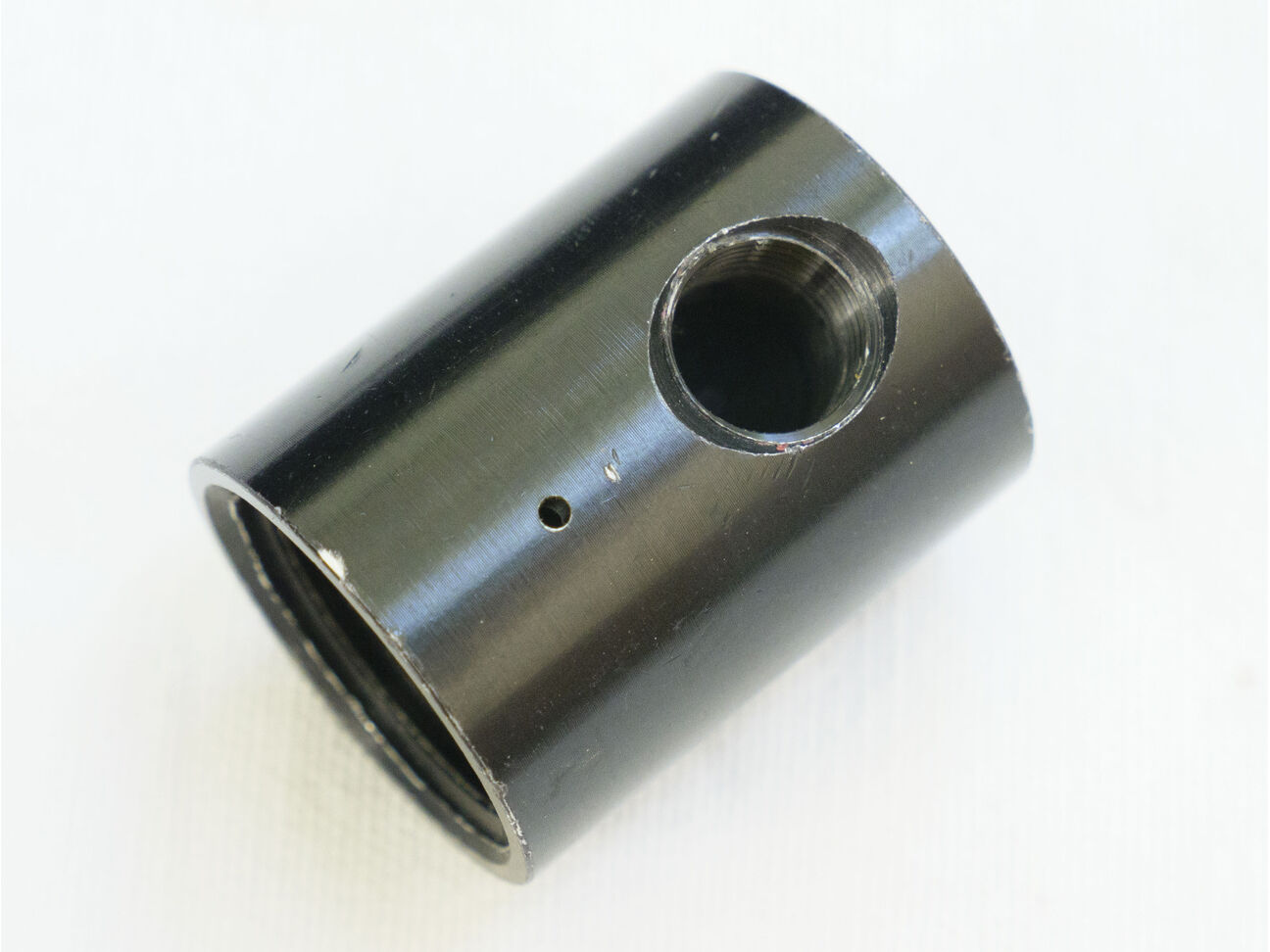 smart parts female asa to 1/8th npt female, adapter for remote, used good shape, high gloss