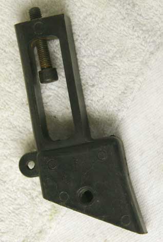 Lonestar II bottomline adaptor, uses 1.25” spacing, TASO, thread 28 for VM-68