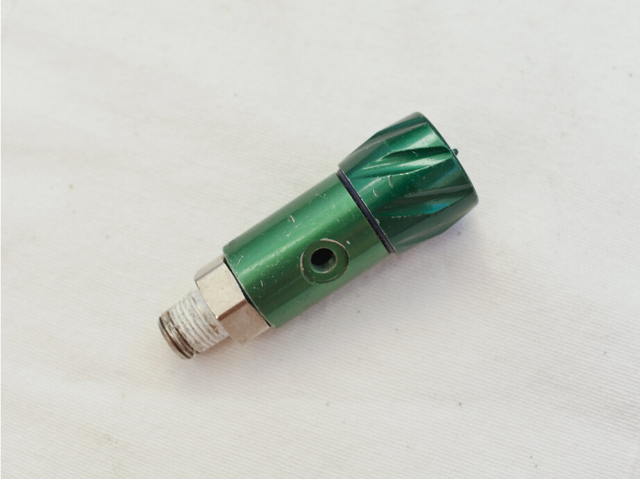 Green WGP Tickler, missing internals, used shape