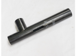 Trracer body missing sight rail in used shape, no detent