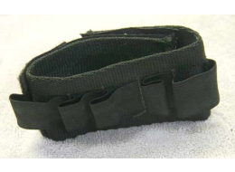 Black 12 gram or tube wrist band, used shape, elastic prob bad or will go bad