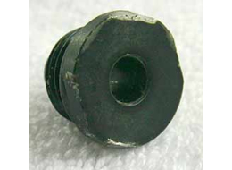 used valve retaining screw in black, fits standard nelsons