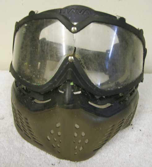 Raven mask in bad shape, lens cracked in half, not safe for use