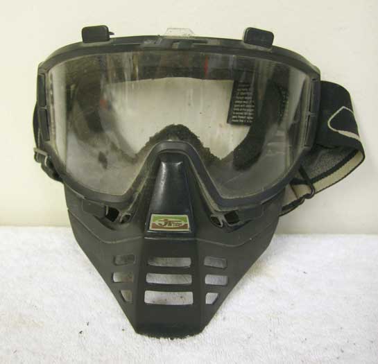 JT black whippersnapper mask, used decent shape, foam is deteriorating