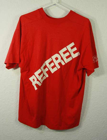 Full tilt ref shirt in Red.