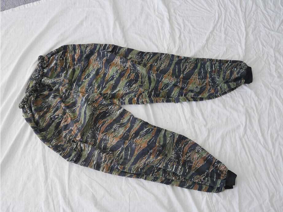 Used shape, Core Paintball, Traditional Adventure Gear Pants, L