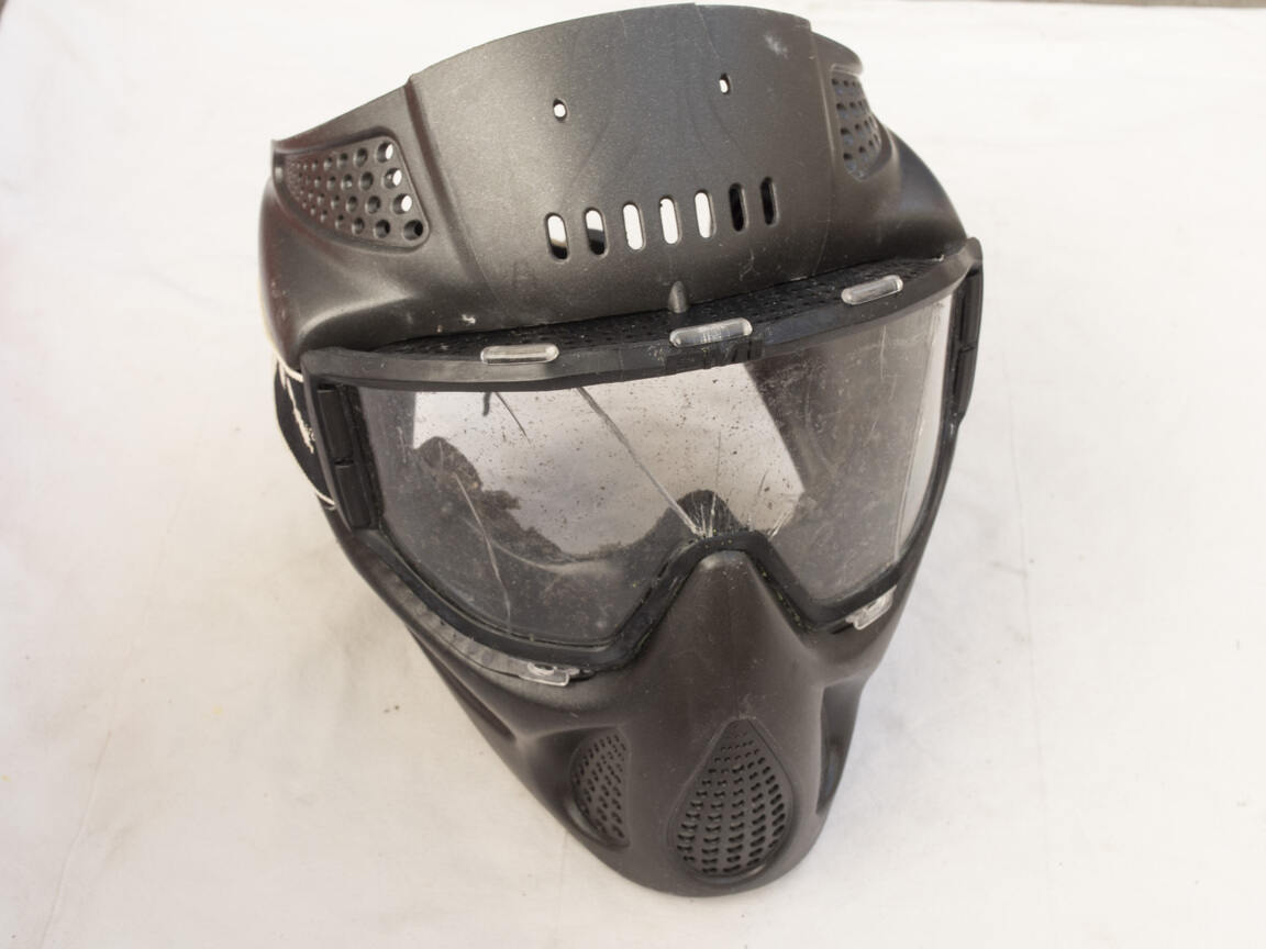 Black sparkle PMI Nvader or xfire mask, bad shape