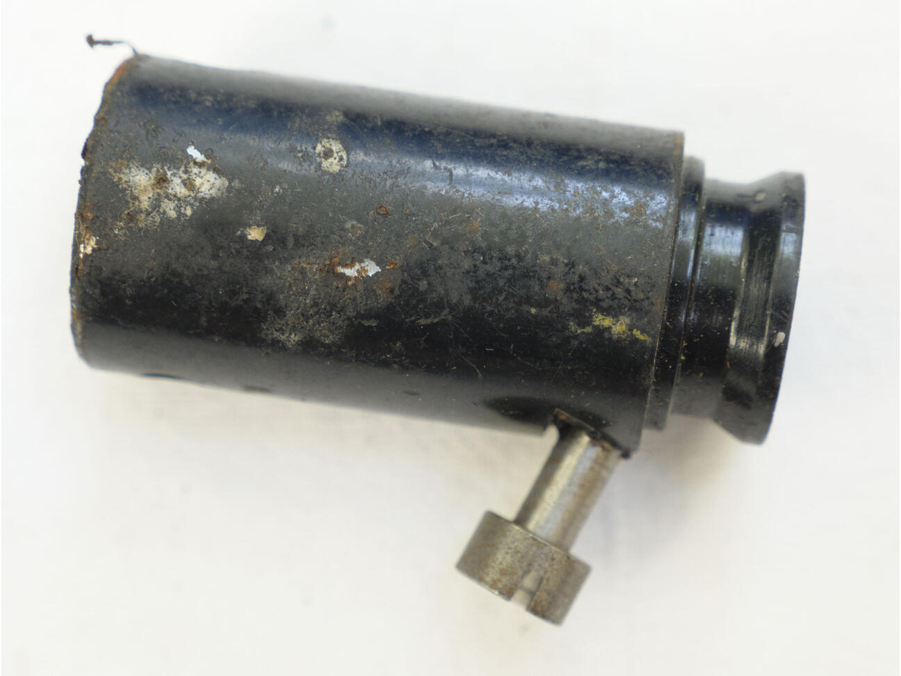 Nelspot 12 gram stock in valve body, cup style seal, used decent shape with rust on top
