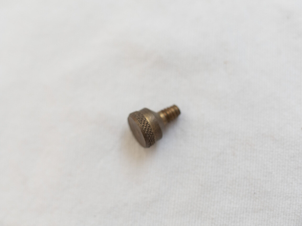 Nelson Side valve body thumbscrew for Lapco or Wintec models