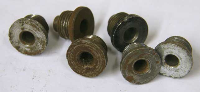 awful shape nelson valve retaining screw, standard specs with wear, wrench marks and rust