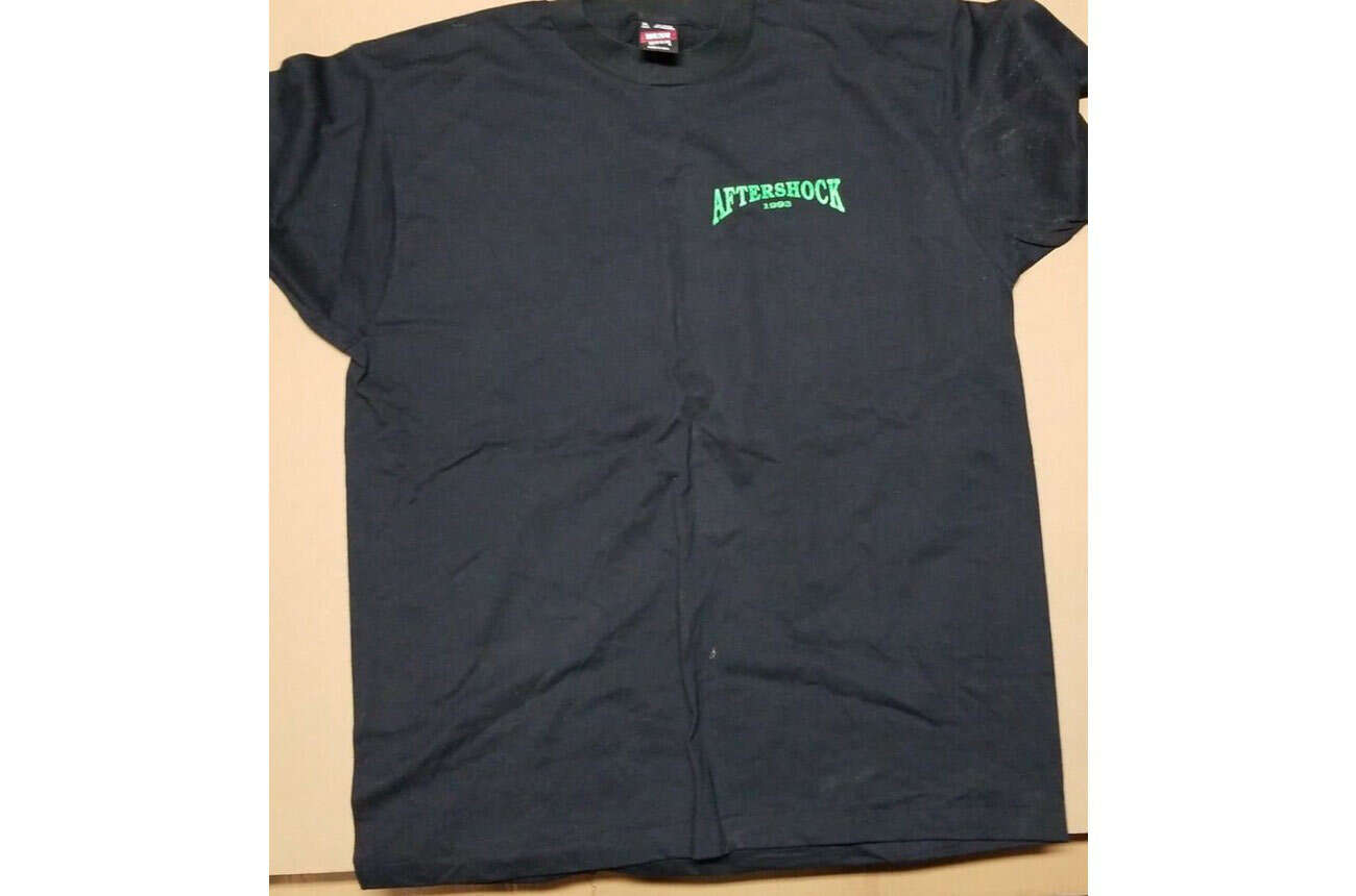 1993 Aftershock Shirt Size XL