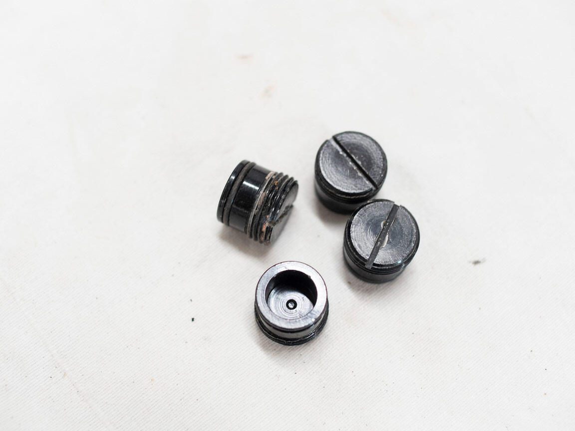 Spyder classic front screw plug