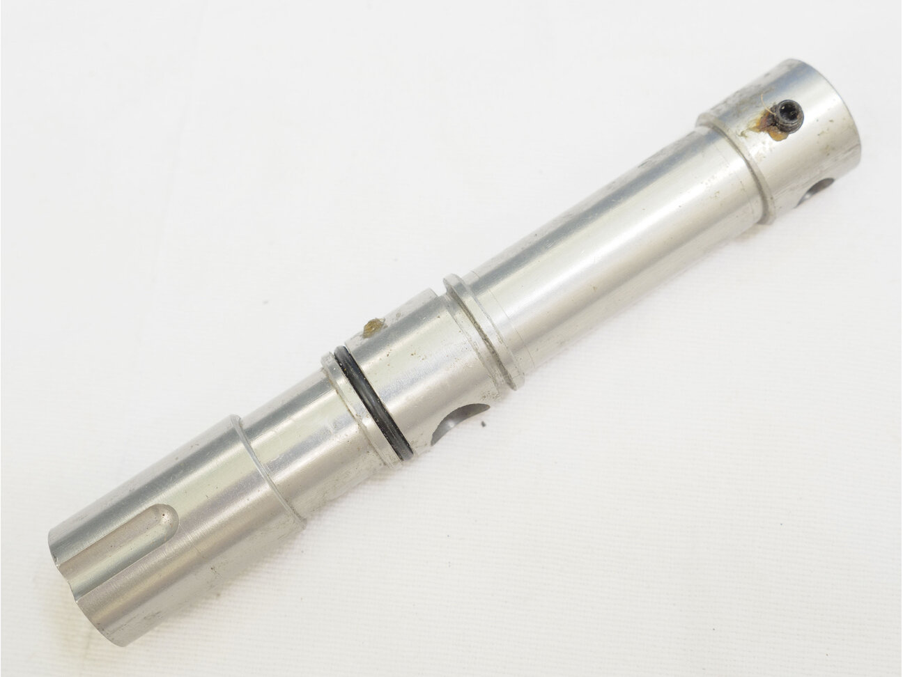 Used Early Classic Kingman Spyder Bolt, with screw in diffuser.