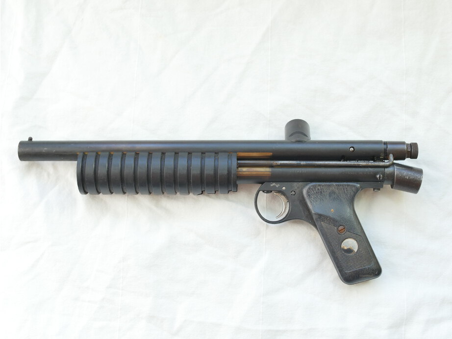 Piranha Long barrel or P-68 AT without linkage. Used shape, holds air and cycles.