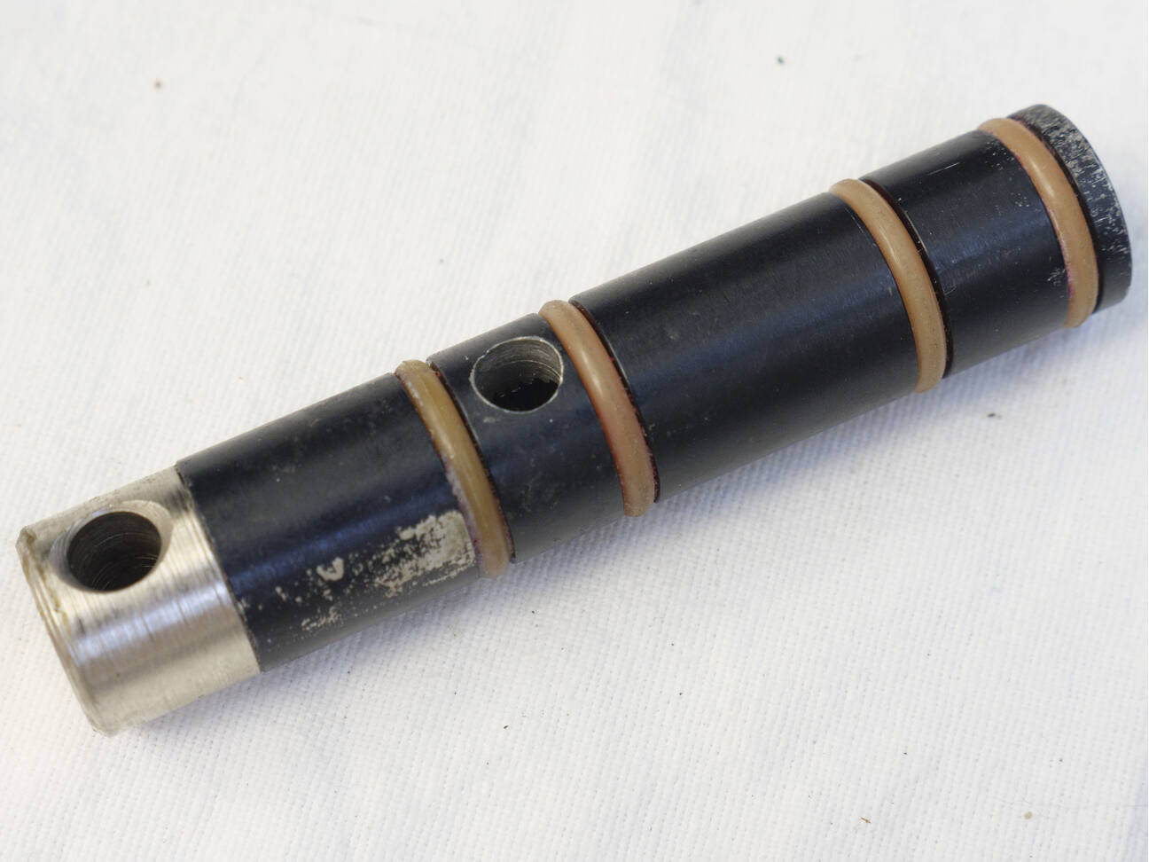 Stock VM-68 Bolt, used shape, enlarged inlet port, scratches on sides